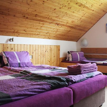 Apartmany Fialka كاسبيرسكي هوري المظهر الخارجي الصورة