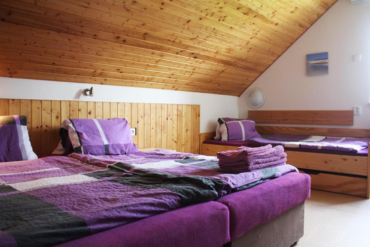 Apartmany Fialka كاسبيرسكي هوري المظهر الخارجي الصورة